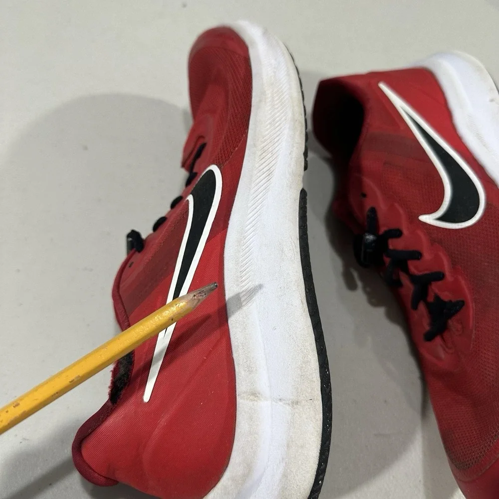 Nike Footwear Nike Star Runner Shoes Red White Black Size 7Y